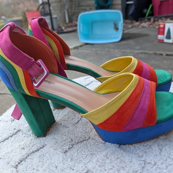 Unique Vintage Rainbow Chunky Platforms Size 10/41 - Picture 2 of 6